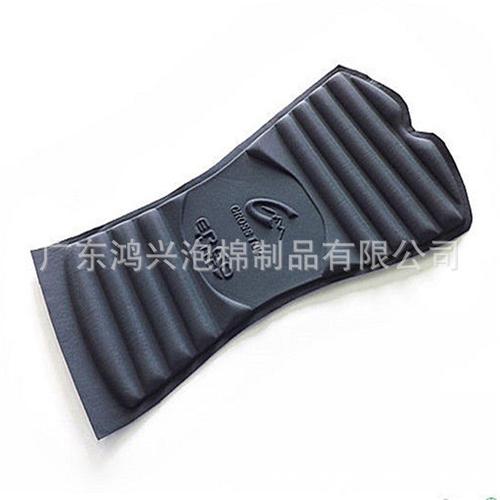 橡塑工艺新视界 异形EVA材料在玩具工艺品中的热压冷压成型加工